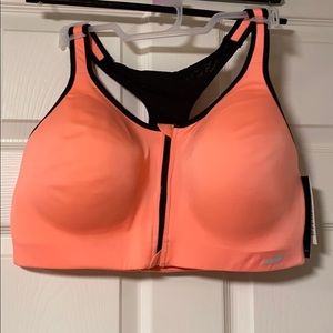 Avia women’s coral zip front sports bra. 40DD